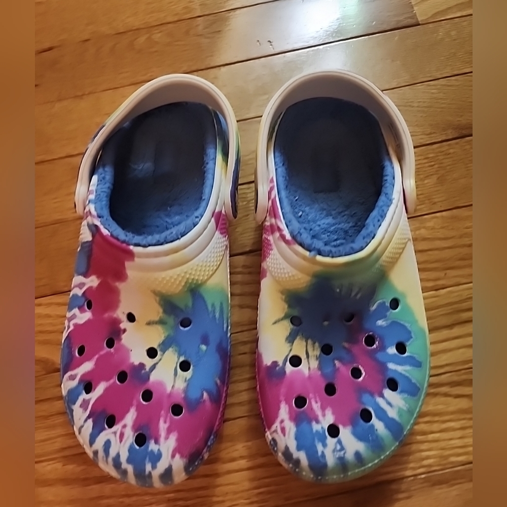 CROCS CLASSIC CLOGS